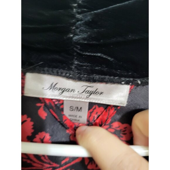 Morgan Taylor Intimates S/M Floral Satin Velvet Trim Robe Sexy Black Red Goth - Picture 5 of 8